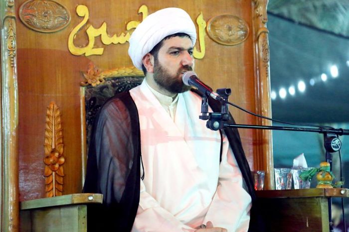 أقامت مجالس العزاء بمناسبة ذكرى هدم قبور أئمة البقيع (ع) ليلة الثامن من شهر شوال في الصحن السيدة أم البنين (سلام الله عليها) .