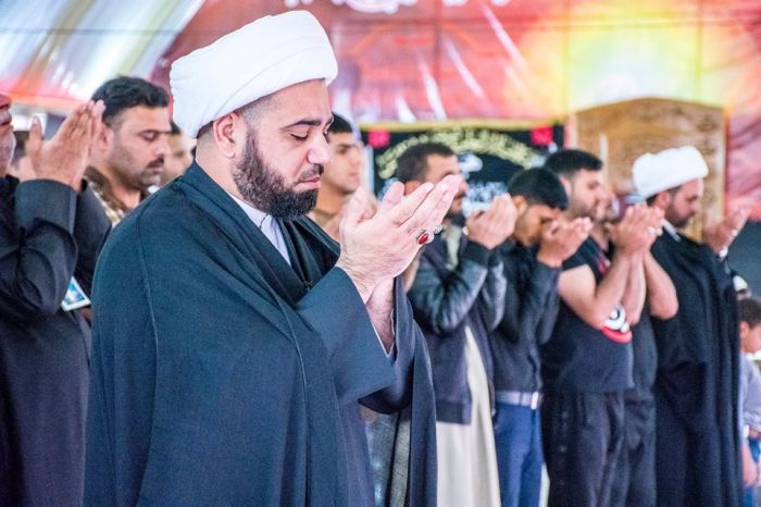 أُقِيمت صلاة الجماعة العِبادية في مزار العلوية شريفة بنت الإمامُ الحَسن المُجتبى (عليهما السلام ) بإمامة سماحة الشيخ رؤوف الفتلاويَّ .