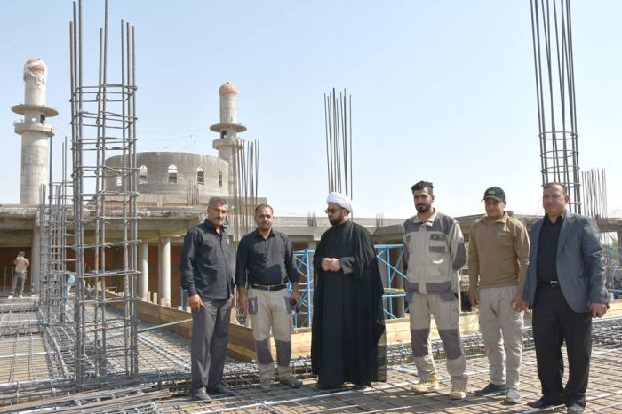 جولة تفقدية للسيد الأمين الخاص في المرقد الشريف.