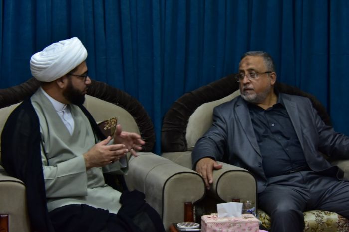 تشرف مدير مكتب المتولي الشرعي للعتبة الحسينية المقدسة بزيارة مرقد العلوية الشريفة بنت الامام الحسن المجتبى (عليهما السلام )