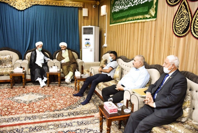 الشخصيات الدينية والاجتماعية تتوافد إلى الأمانة الخاصة لمزار العلوية الشريفة (ع)