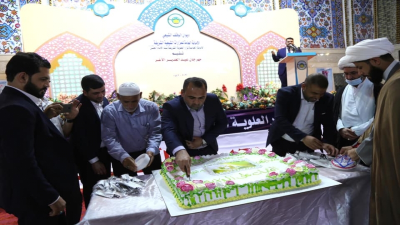 الأمانةُ الخاصّة للمرقد المطهر تُحيي ذكرىٰ عيد الغدير الأغر بإقامةِ احتفاليةٍ كبرىٰ وبحضورٍ جماهيريٍّ واسعٍ