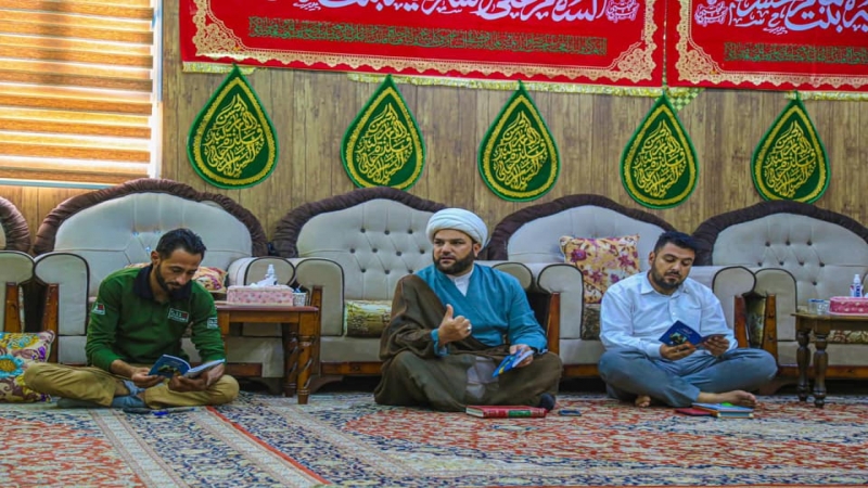 تتواصل دُرُوس الْفِقْه وَالْعَقَائِد فِي الدورةٌ العقائديةٌ والفِقْهِيَّةٌ الثانية التي تُقيمها الْأَمَانَة الخاصّة للمرقد الشَّرِيف