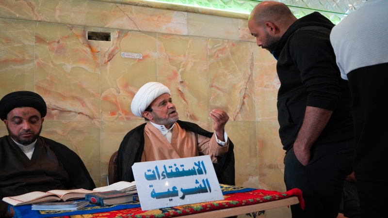 الْأَمَانَة الْخَاصَّة تَنْشُر محطات الإستفتاءات الشَّرْعِيَّة خِدْمَة لزوار السيدة الشريفة بنت الامام الحسن المجتبى
