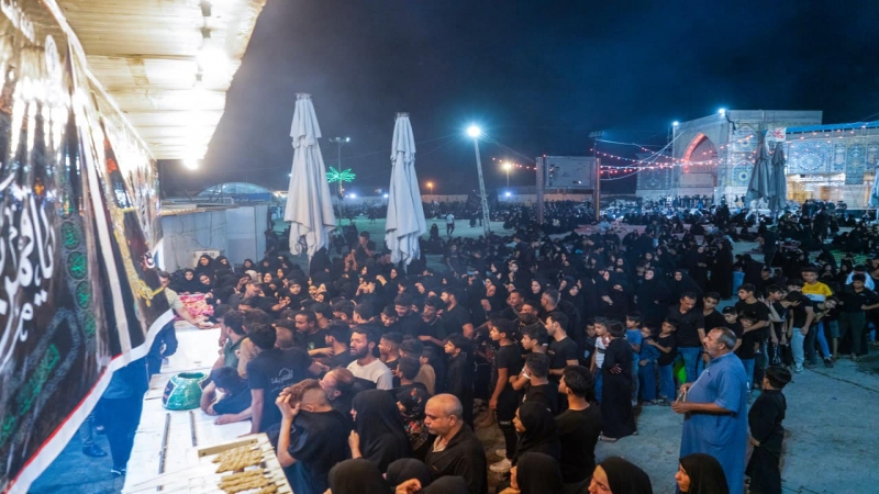 مَوْكِب السَّيِّدَة الشَّرِيفَة
