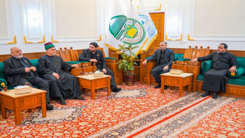 لأجل إيجاد آلية مشتركة بين العتبات المقدّسة والمزارات الشريفة، وفدٌ من العتبة الحسينة المقدسة في ضيافة مرقد الشريفة فاطمة بنت الإمام الحسن(عليهما السل
