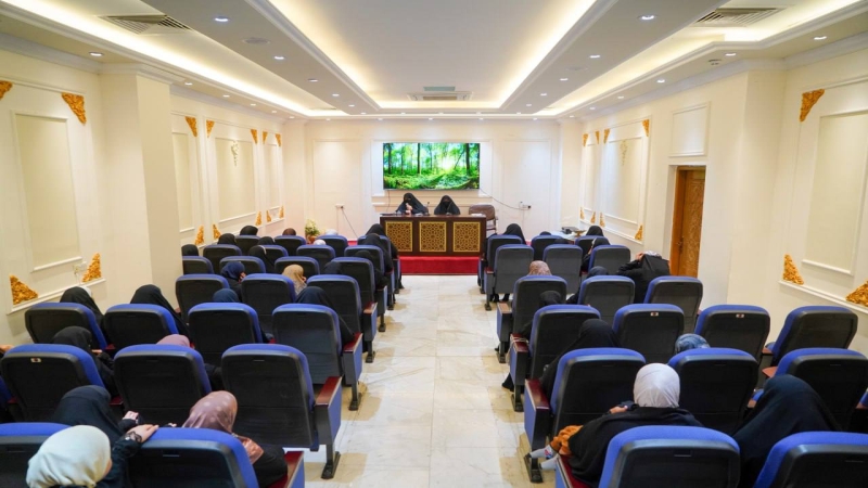 برامج هادفة للطلبة خلال العطلة الربيعية في حرم العلوية الطاهرة شريفة بنت الحسن المجتبى (ع)