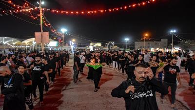 استمرار توافد المواكب