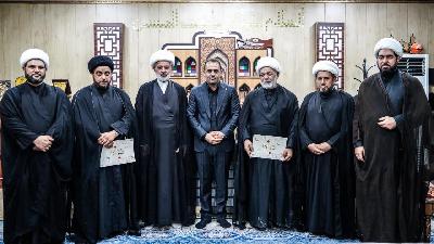 الْأَمَانَة الْخَاصَّة للمرقد الْمُطَهِّر تَكَرَّم السَّادَة وَالْمَشَايِخ الْكِرَامِ فِي وَحْدَه الشُّؤُون الدِّينِيَّة
