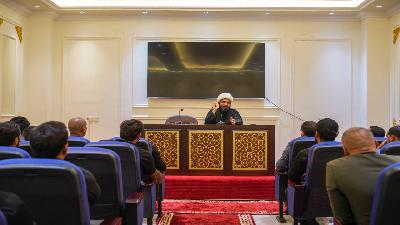 استمرار الدورات التثقيفية لمنتسبي المرقد المبارك