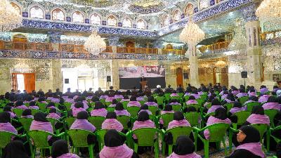 شهد رواق ام البنين في مرقد العلوية الشريفة بنت الحسن المجتبى (ع) اقامت مهرجان لتكريم عوائل الشهداء والايتام و برعاية الامانة العامة للمزارات الشيعية