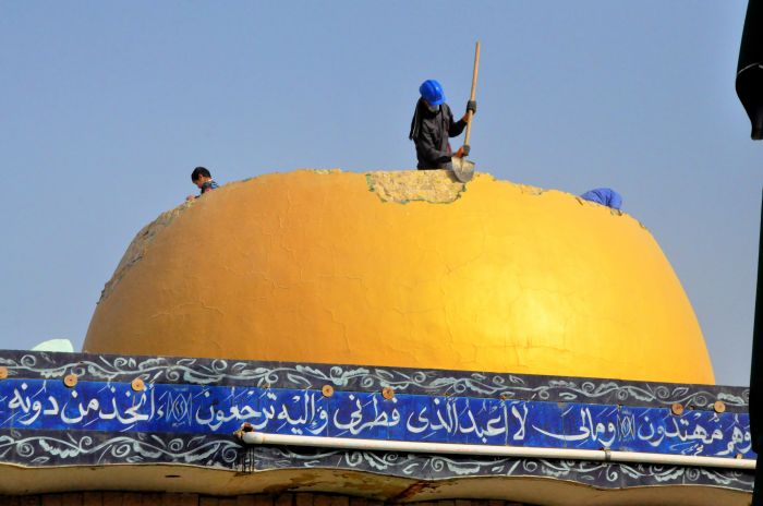 مراحل التوسعة لمزار العلوية شريفة بنت الإمام الحسن(عليهما السلام) من الداخل