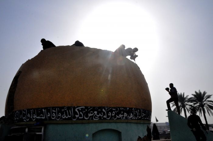 مراحل التوسعة لمزار العلوية شريفة بنت الإمام الحسن(عليهما السلام) من الداخل