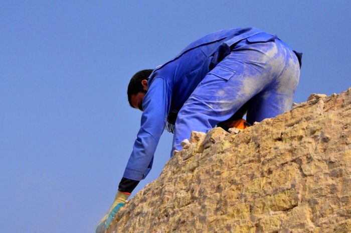 مراحل التوسعة لمزار العلوية شريفة بنت الإمام الحسن(عليهما السلام) من الداخل