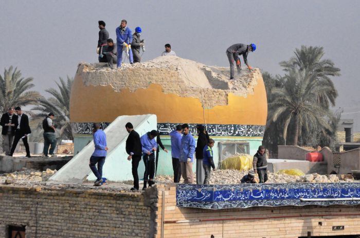مراحل التوسعة لمزار العلوية شريفة بنت الإمام الحسن(عليهما السلام) من الداخل
