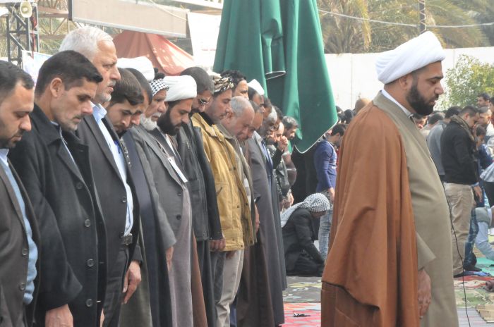 صلاة الجمعة بإمامة سماحة الأمين الخاص لمزار العلوية شريفة بنت الامام الحسن المجتبى (عليهما السلام) الشيخ رؤف الفتلاوي