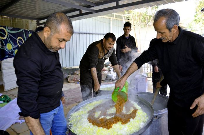 المواكب المعزية ( موكب ومضيف الزهراء الخدمي )