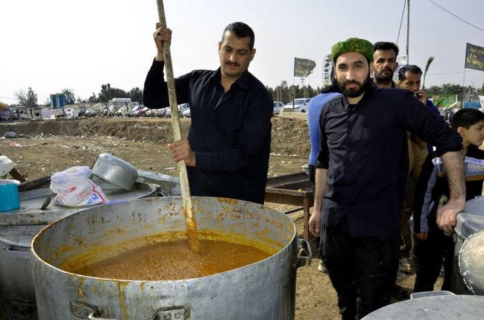 المواكب المعزية ( موكب ومضيف الزهراء الخدمي )