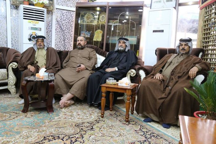 وفد عشائري من محافظة كربلاء يزور مرقد العلوية شريفة بنت الامام الحسن (ع).