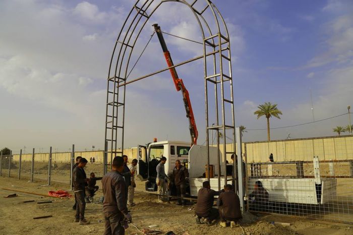 جانب من اعمال شعبة الصيانه في مرقد العلوية شريفة بنت الامام الحسن المجتبى (عليهما السلام).