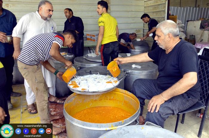 في حَضرت السَيَّدة العَلويَّة شريفة بنت الحسن المجتبى(عليهما السلام) تتسابق القلوب والعقول في خدمتها