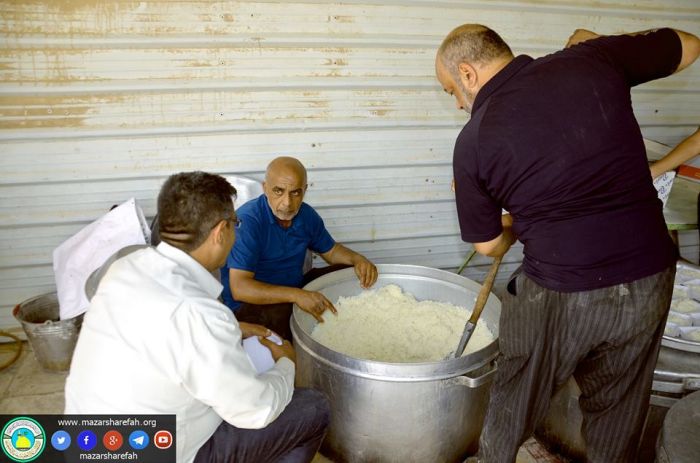في حَضرت السَيَّدة العَلويَّة شريفة بنت الحسن المجتبى(عليهما السلام) تتسابق القلوب والعقول في خدمتها