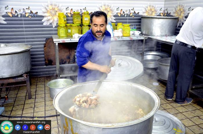 كريم آل محمد الإمام السبط الحسن المجتبى (سلام الله تعالى عليه) يستضيف زائرين أبنته السيدة المظلومة : شريفة (سلام الله عليها)