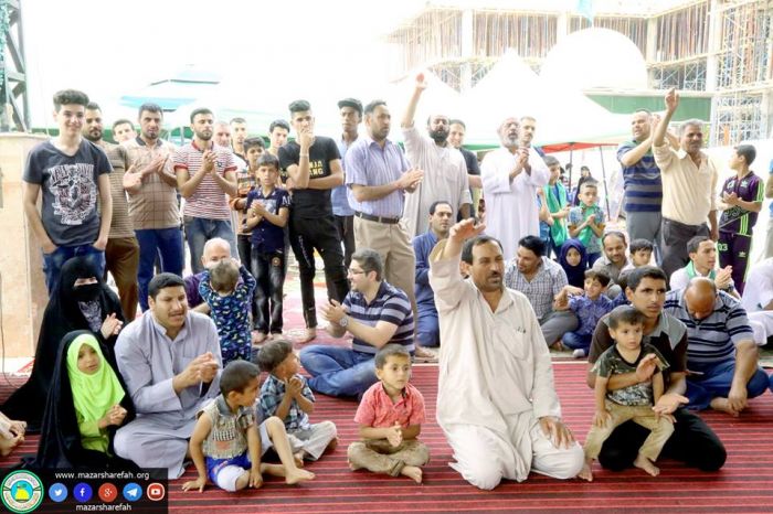 قد تُوِّجَ العباسُ عرشاً صَاعداً .... فوقَ النجومِ متَوَّجٌ وموسَّمُ