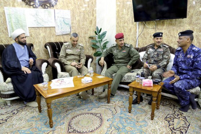 أستقبل سماحة الشيخ رؤوف الفتلاويّ الأمين الخاص لمزار العلوية الطاهرة شريفة بنت الإمام الحسن المجتبى (عليه السلام) قائد شرطة بابل و مدير البلدة