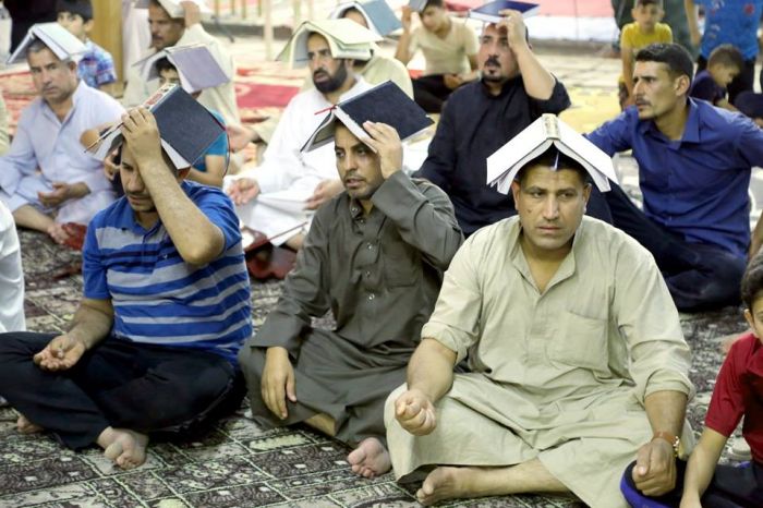 من أحيى ليلة القدر غفرت له ذنوبهُ، ولو كانت ذنوبهُ عددَ نجوم السماء، ومثاقيل الجبال، ومكائيل البحار