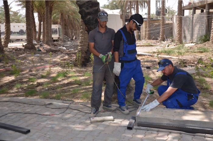 تواصل شعبة الصيانة في المرقد الشريف اعمالها الخدمية من اجل تقديم أفضل الخدمات للزائرين الكرام وخدمتاٌ للمرقد الشريف .