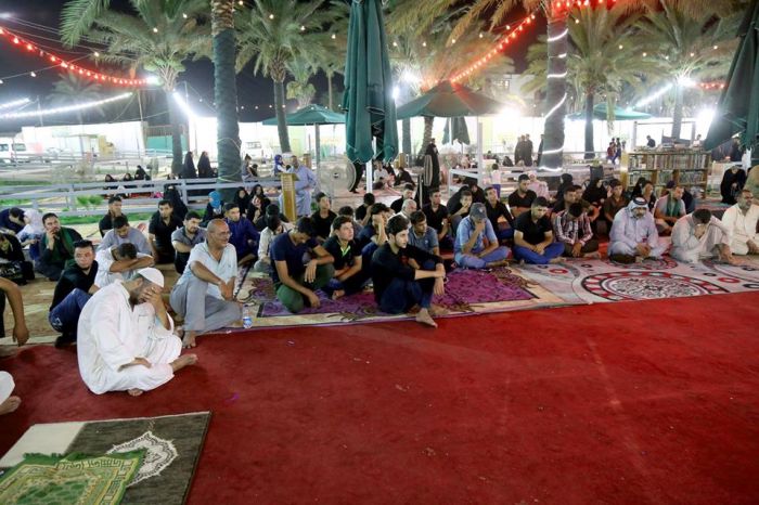 أقامت مجالس العزاء بمناسبة ذكرى هدم قبور أئمة البقيع (ع) ليلة الثامن من شهر شوال في الصحن السيدة أم البنين (سلام الله عليها) .