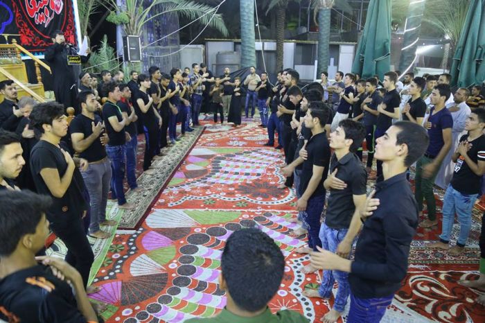 أقامت مجالس العزاء بمناسبة ذكرى هدم قبور أئمة البقيع (ع) ليلة الثامن من شهر شوال في الصحن السيدة أم البنين (سلام الله عليها) .