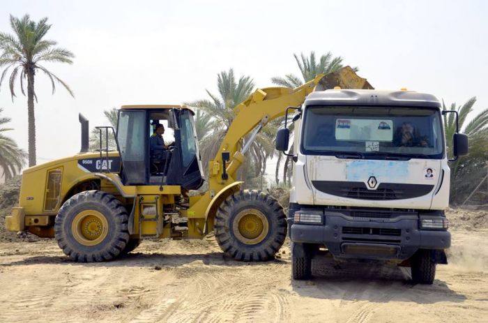 جانب من العمل الذي تقوم به الامانة الخاصة لمرقد العلوية الطاهرة شريفة بنت الامام الحسن المجتبى(عليهما السلام)