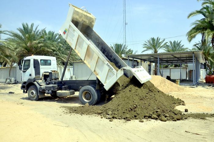 جانب من العمل الذي تقوم به الامانة الخاصة لمرقد العلوية الطاهرة شريفة بنت الامام الحسن المجتبى(عليهما السلام)