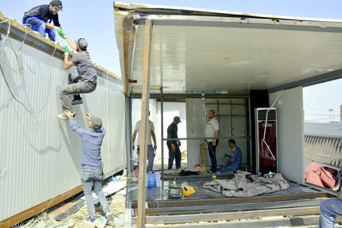 جانب من أعمال شعبة الصيانة في مزار العلوية شريفة بنت الإمام الحسن المجتبى(عليهما السلام)،