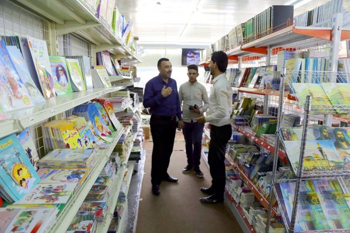 الأشراف والمتابعة على عمل جميع شعب المرقد الشريف والوقوف على أهم المعوقات التي تواجه المنتسبين ومعالجتها بالصورة الصحيحة . وفق الله تعالى جميع العاملي