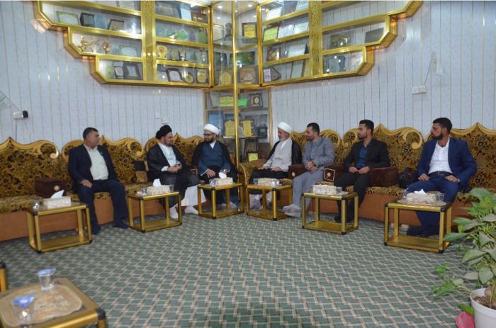 هنأ الامين الخاص لمرقد العلوية الطاهرة شريفة بنت الامام الحسن المجتبى (عليهما السلام) سماحة الشيخ رؤوف الفتلاوي (دام توفيقة) سماحة السيد علاء المدني ب