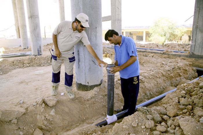 اكمال اعمال مجاري الصحن الشريف