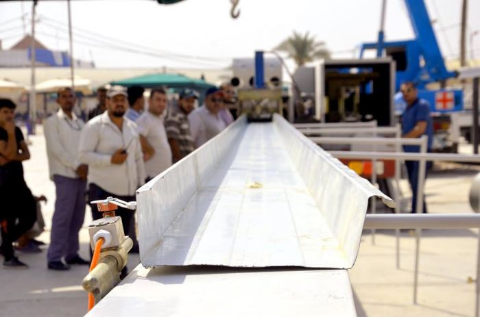 تنصيب مسقف الكي_سبان في المرقد الشريف ، من اجل راحة الزائرين الكرام .