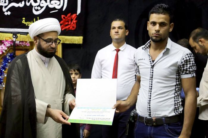 أقامت هيئة العلوية شريفة بنت الإمام الحسن المجتبى ( عليهما السلام) التابعة للمرقد الشريف محفلاً بهيجاً بمناسبة زواج النور من النور