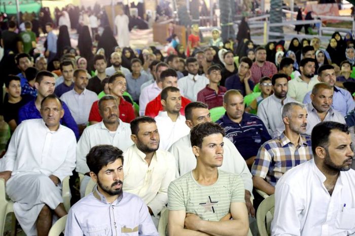 أقامت هيئة العلوية شريفة بنت الإمام الحسن المجتبى ( عليهما السلام) التابعة للمرقد الشريف محفلاً بهيجاً بمناسبة زواج النور من النور