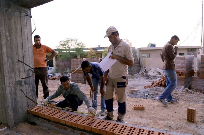 تم البدء بأعمال جدران الحرم الشريف