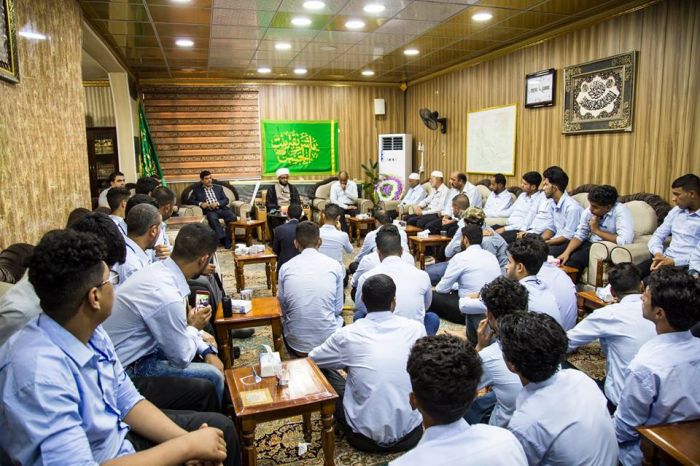 أستقبل الأمين الخاص لمرقد العلوية الطاهرة شريفة بنت الإمام الحسن المجتبى (عليهما السلام ) مجموعة من الشباب المتطوعين القادمين من محافظة البصرة للخدمة