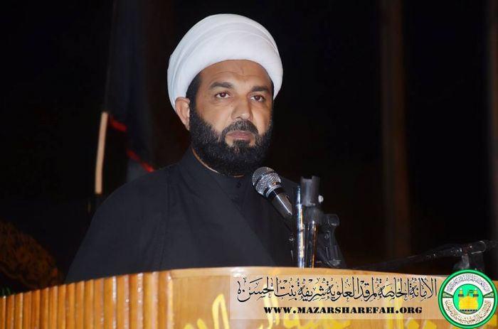الراية الحسينية ترتفع في حرم السيدة شريفة سلام الله عليها
