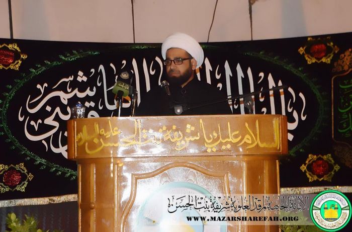 الراية الحسينية ترتفع في حرم السيدة شريفة سلام الله عليها