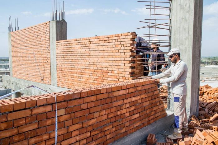 تم بحمد الله تبارك وتعالى بناء قاعدة القبة الرئيسية للحرم الشريف وتأتي هذه الأعمال ضمن مشروع إعادة الأعمار والتوسعة
