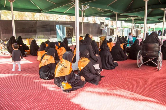 حَملة الديري من المملكة البحرين بزيارة مَرقد العلويَّة الطاهرة شريفة بنتُ الإمام الحسن المجتبى (عليهما السلام)