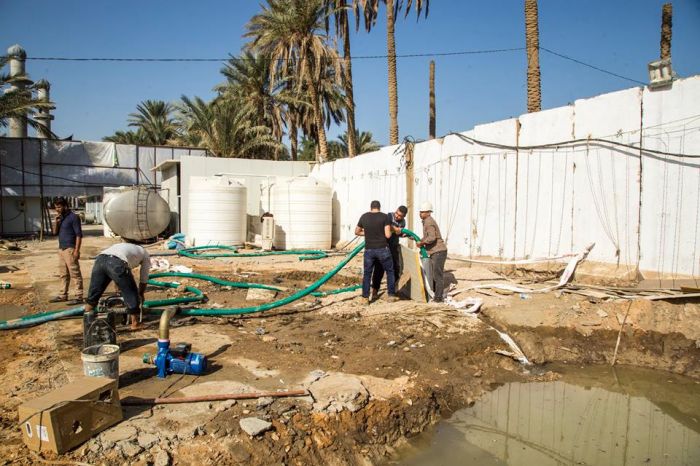 جانب من أعمال شعبتي الصيانة والهندسية في مرقد العلوية الطاهرة السيدة شريفة بنت الإمام الحسن المجتبى(عليهما السلام)