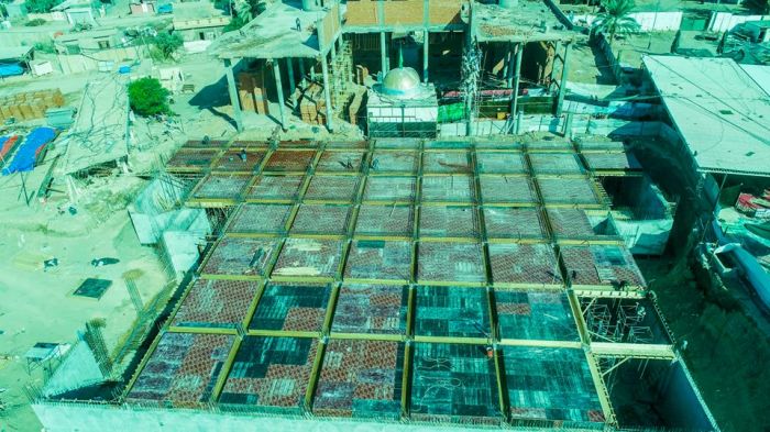 المباشرة بتسليح سطح سرداب السيدة نرجس (عليها السلام) في حرم السيدة شريفة (سلام الله عليها)